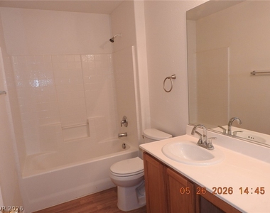 3732 Stowe Creek Avenue - Photo Thumbnail 18
