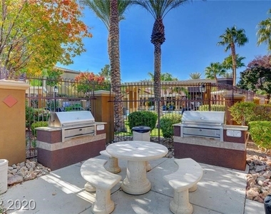 950 Seven Hills Drive - Photo Thumbnail 22