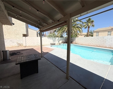 2066 Waverly Circle - Photo Thumbnail 20