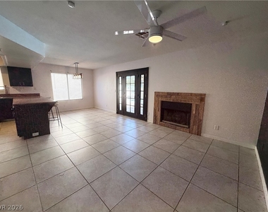 2066 Waverly Circle - Photo Thumbnail 22