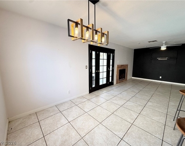 2066 Waverly Circle - Photo Thumbnail 24