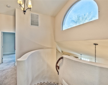 2175 Fountain Springs Drive - Photo Thumbnail 7