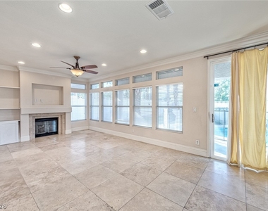 2175 Fountain Springs Drive - Photo Thumbnail 3