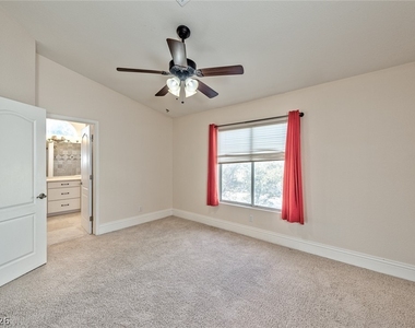 2175 Fountain Springs Drive - Photo Thumbnail 14