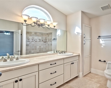 2175 Fountain Springs Drive - Photo Thumbnail 15