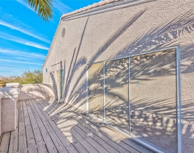 2175 Fountain Springs Drive - Photo Thumbnail 12