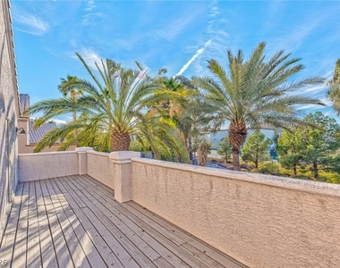 2175 Fountain Springs Drive - Photo Thumbnail 13