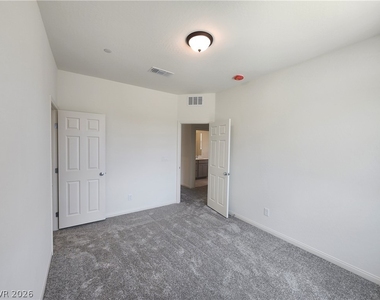 1553 Crowned Eagle Street - Photo Thumbnail 32