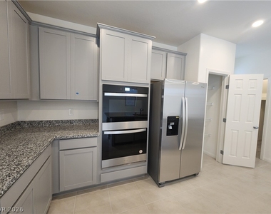 1553 Crowned Eagle Street - Photo Thumbnail 10