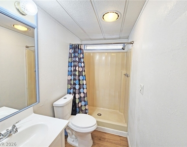 80 Stanley Drive - Photo Thumbnail 14