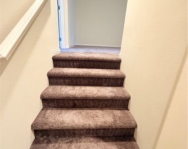 7331 Sunray Point Street - Photo Thumbnail 16