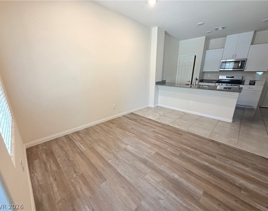7331 Sunray Point Street - Photo Thumbnail 7
