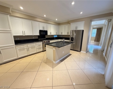 11398 Belmont Lake Drive - Photo Thumbnail 10