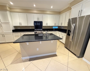 11398 Belmont Lake Drive - Photo Thumbnail 8
