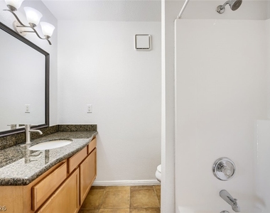 9325 W Desert Inn Road - Photo Thumbnail 15