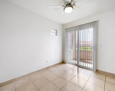 9325 W Desert Inn Road - Photo Thumbnail 9