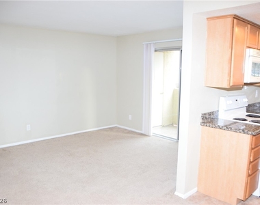 7300 Pirates Cove Road - Photo Thumbnail 4