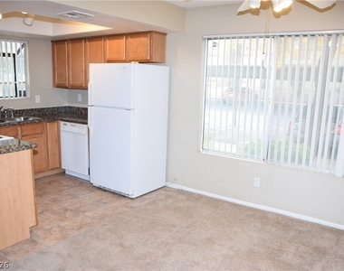 7300 Pirates Cove Road - Photo Thumbnail 6
