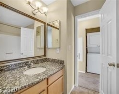 7300 Pirates Cove Road - Photo Thumbnail 12