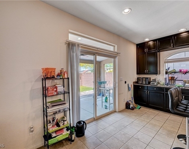 6516 Austin Hope Avenue - Photo Thumbnail 5
