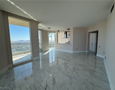 2777 Paradise Road - Photo Thumbnail 16