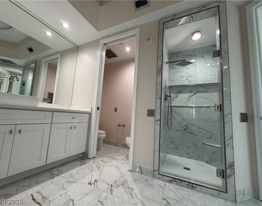 2777 Paradise Road - Photo Thumbnail 11