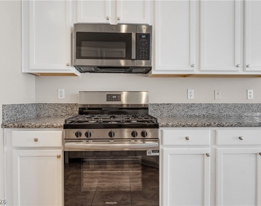 6423 Alderlyn Avenue - Photo Thumbnail 2