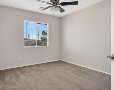 6423 Alderlyn Avenue - Photo Thumbnail 13