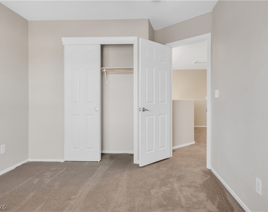 6423 Alderlyn Avenue - Photo Thumbnail 14