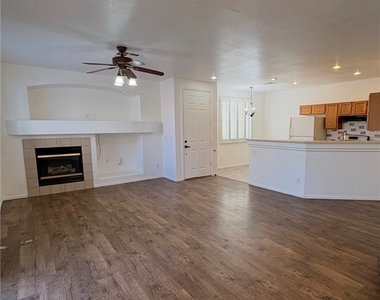 6064 Nestled Foot Street - Photo Thumbnail 3
