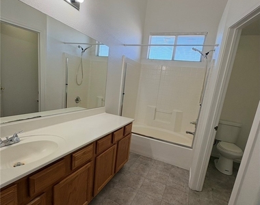 6064 Nestled Foot Street - Photo Thumbnail 8