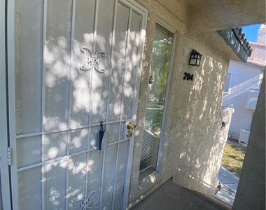 3152 Tarpon Drive - Photo Thumbnail 2