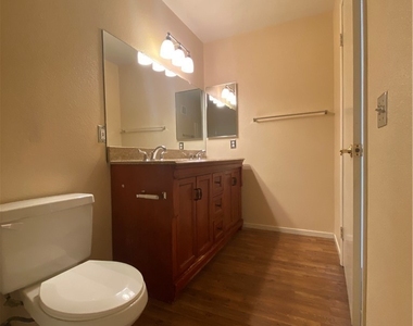 3152 Tarpon Drive - Photo Thumbnail 15