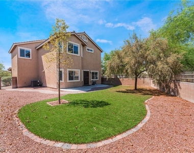 6048 Stern Cove Court - Photo Thumbnail 18