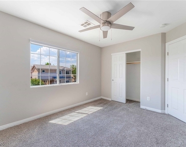 6048 Stern Cove Court - Photo Thumbnail 14