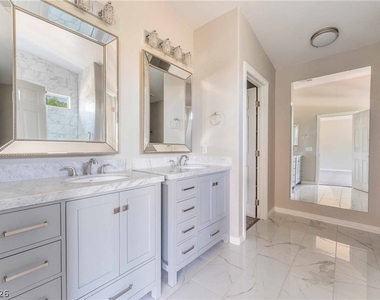 6048 Stern Cove Court - Photo Thumbnail 10