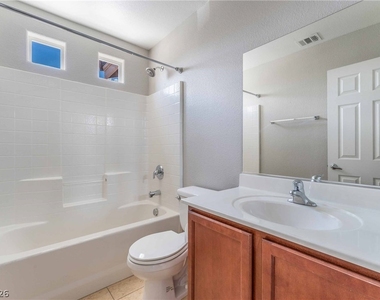 6048 Stern Cove Court - Photo Thumbnail 16