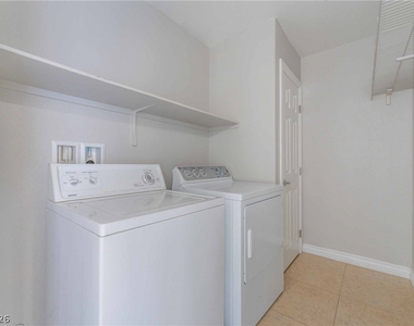 6048 Stern Cove Court - Photo Thumbnail 13