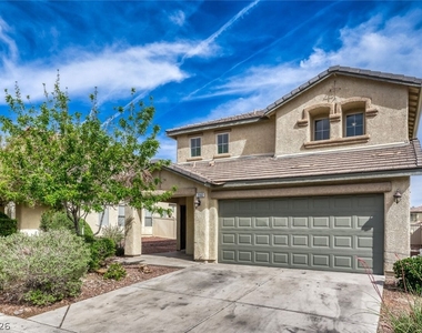 2562 Begonia Valley Avenue - Photo Thumbnail 1
