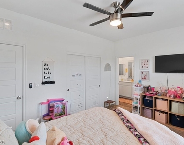 7117 Red Gulch Street - Photo Thumbnail 18