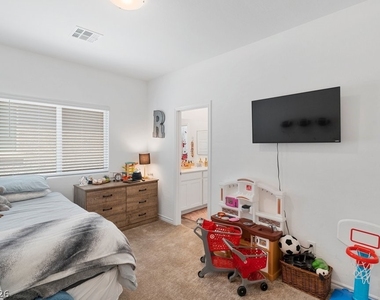 7117 Red Gulch Street - Photo Thumbnail 21