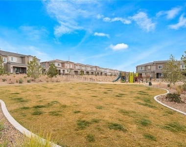6212 Rathbone Street - Photo Thumbnail 21