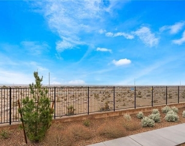 6212 Rathbone Street - Photo Thumbnail 20