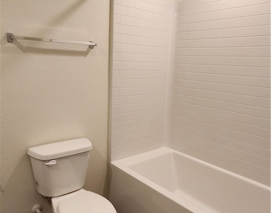 7953 Whisper Words Avenue - Photo Thumbnail 31