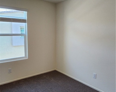 7953 Whisper Words Avenue - Photo Thumbnail 29