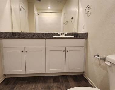 7953 Whisper Words Avenue - Photo Thumbnail 32