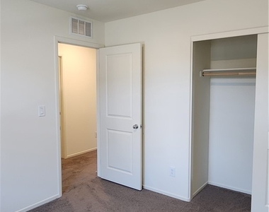 7953 Whisper Words Avenue - Photo Thumbnail 28