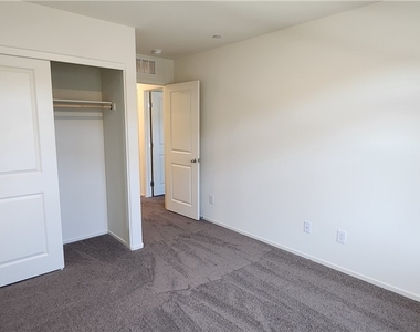 7953 Whisper Words Avenue - Photo Thumbnail 30