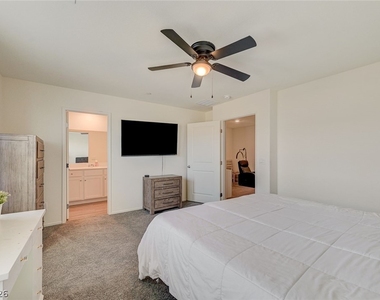 6928 Honor Hill Street - Photo Thumbnail 34
