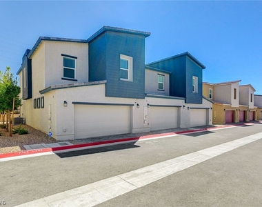 6928 Honor Hill Street - Photo Thumbnail 2